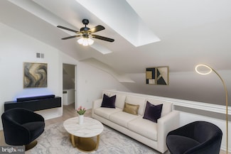 48 Bonnie Gellman Ct Unit B48, Philadelphia, PA 19114