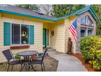 24975 E McKenzie Valley Ct, Welches, OR 97067
