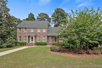 345 Courtyard Ln, Fayetteville, NC 28303