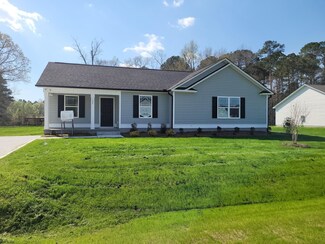 106 Hampshire Place, Kenly, NC 27542