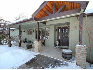 26 Partridge Hollow, Honeoye Falls, NY 14472