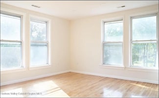 2934 Atlantic Ave Unit 4, Hudson, NY 12534