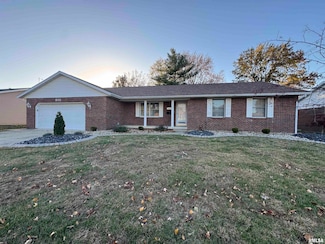 602 Osage Dr, Centralia, IL 62801