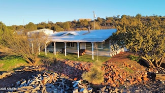 5943 N Bordeaux Rd, Rimrock, AZ 86335