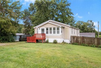 1611 Mascoutah Ave, Belleville, IL 62220