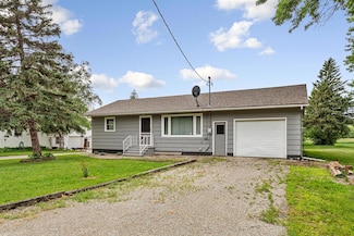 307 Dove St, Minnesota Lake, MN 56068