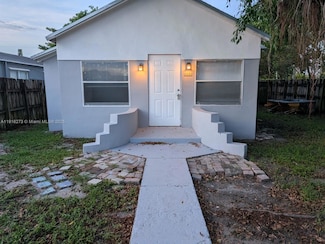 2132 Mckinley St Unit 1, Hollywood, FL 33020