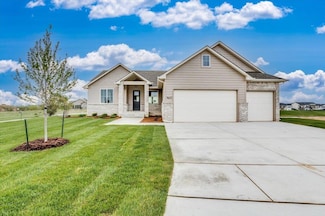 9637 W Cedar Ln, Maize, KS 67101