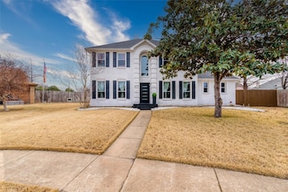 2702 Kingsbury Dr, Garland, TX 75040