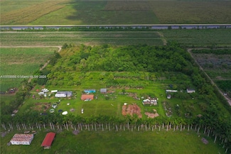 22600 SW 352nd St, Homestead, FL 33034