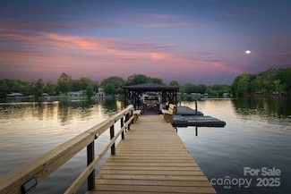 230 Shady Cove Rd, Troutman, NC 28166