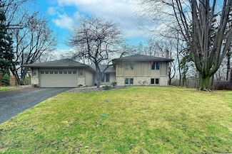 11615 37th Place N, Plymouth, MN 55441