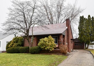 1317 Warrick Place NE, Canton, OH 44714