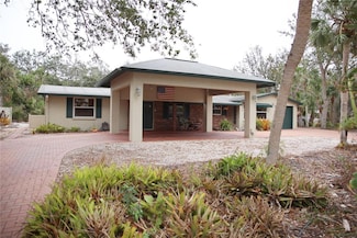 5353 Shadow Lawn Dr, Sarasota, FL 34242