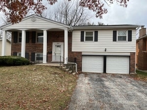 18518 Center Ave, Homewood, IL 60430