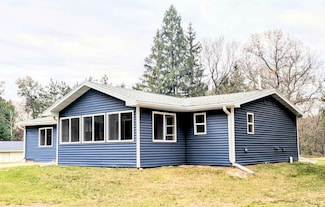 2009 9th Ave, Adams, WI 53910