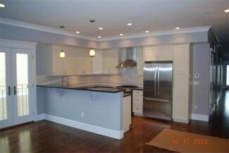 8 Manley St Unit 1, Dorchester, MA 02122