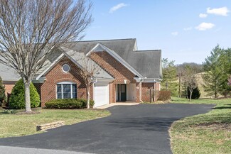 30 Haven Oak Ct, Lexington, VA 24450