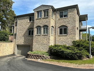 7234 N Green Bay Ave Unit 202, Milwaukee, WI 53209