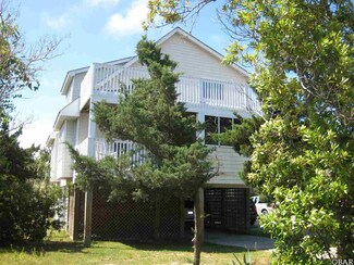 125 Sand Dollar Rd, Ocracoke, NC 27960