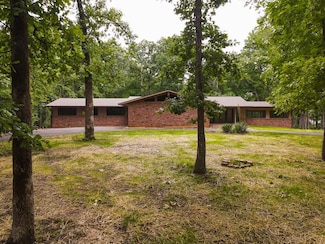 745 Contraband Ln, Cookeville, TN 38501