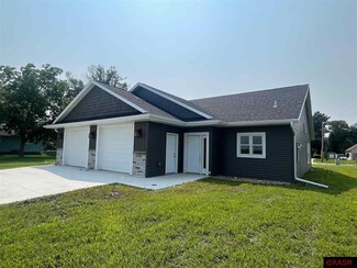 104 104 Gray Fox, Eagle Lake, MN 56024
