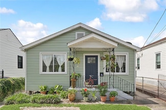 4718 Constance St, New Orleans, LA 70115