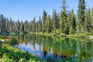 0000 Kidd Lakes Rd, Soda Springs, CA 95728