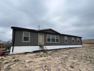 305 W 9th St, Curtis, NE 69025