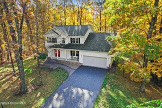 38 Milton Heights Blvd, Ballston Spa, NY 12020