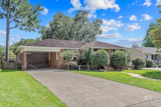 2867 Thornhill Dr, Mobile, AL 36606