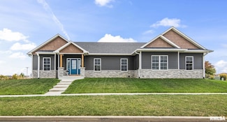 5500 Legacy Ln, Springfield, IL 62711