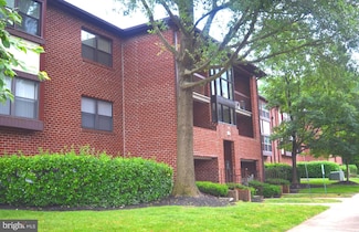 19 Juliet Ln Unit 201, Nottingham, MD 21236