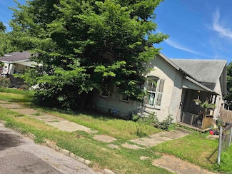 1010 N 9th St, Vincennes, IN 47591