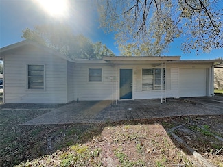 920 Tierra Dr, Mesquite, TX 75149