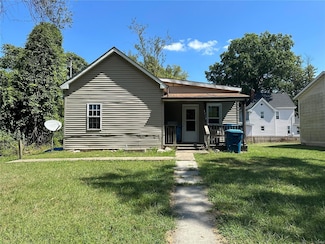 1409 Monroe St, Alton, IL 62002