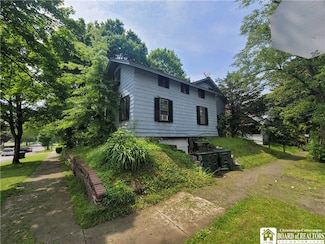 315 E 6th St, Jamestown, NY 14701