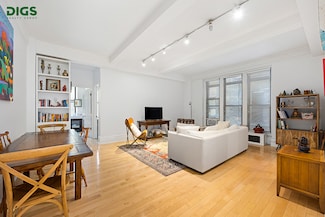 135 W 79th St Unit 1D, New York, NY 10024