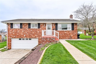 709 Kennedy Dr, Youngwood, PA 15697