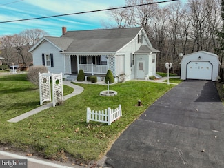 394 Finzel Rd, Frostburg, MD 21532