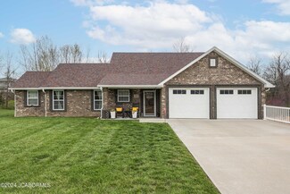 4635 Tanman Ct, Jefferson City, MO 65109
