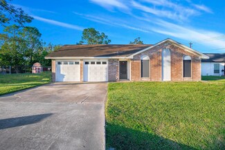 8047 Botany Ln, Houston, TX 77075