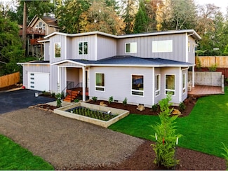 2240 W 25th Place, Eugene, OR 97405