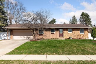 13784 Fairlawn Ave, Saint Paul, MN 55124