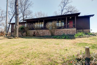 1016 Chippewa Ave, Branson, MO 65616