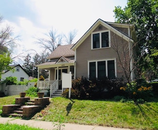425 16th Ave N, South Saint Paul, MN 55075