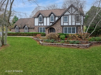 4315 Billingsgate Ln, Woodstock, IL 60098
