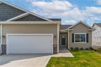 830 Linden St, Carlisle, IA 50047
