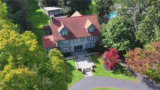 2695 East Ave, Rochester, NY 14610