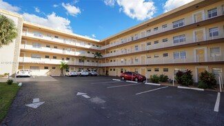 3940 NW 42nd Ave Unit 215, Lauderdale Lakes, FL 33319